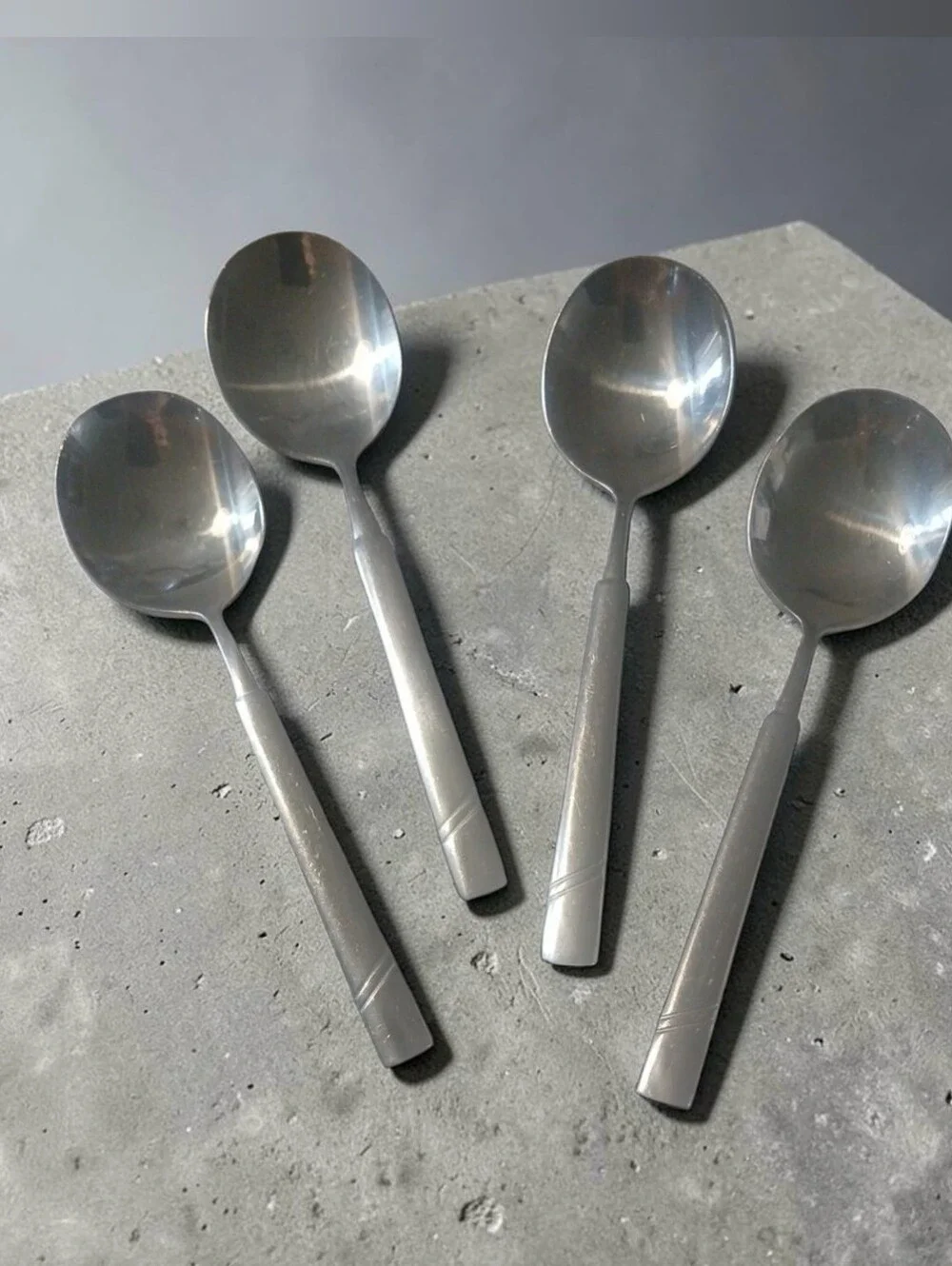 Set Of 4 Vintage World Tableware 18/8 Stainless Steel
